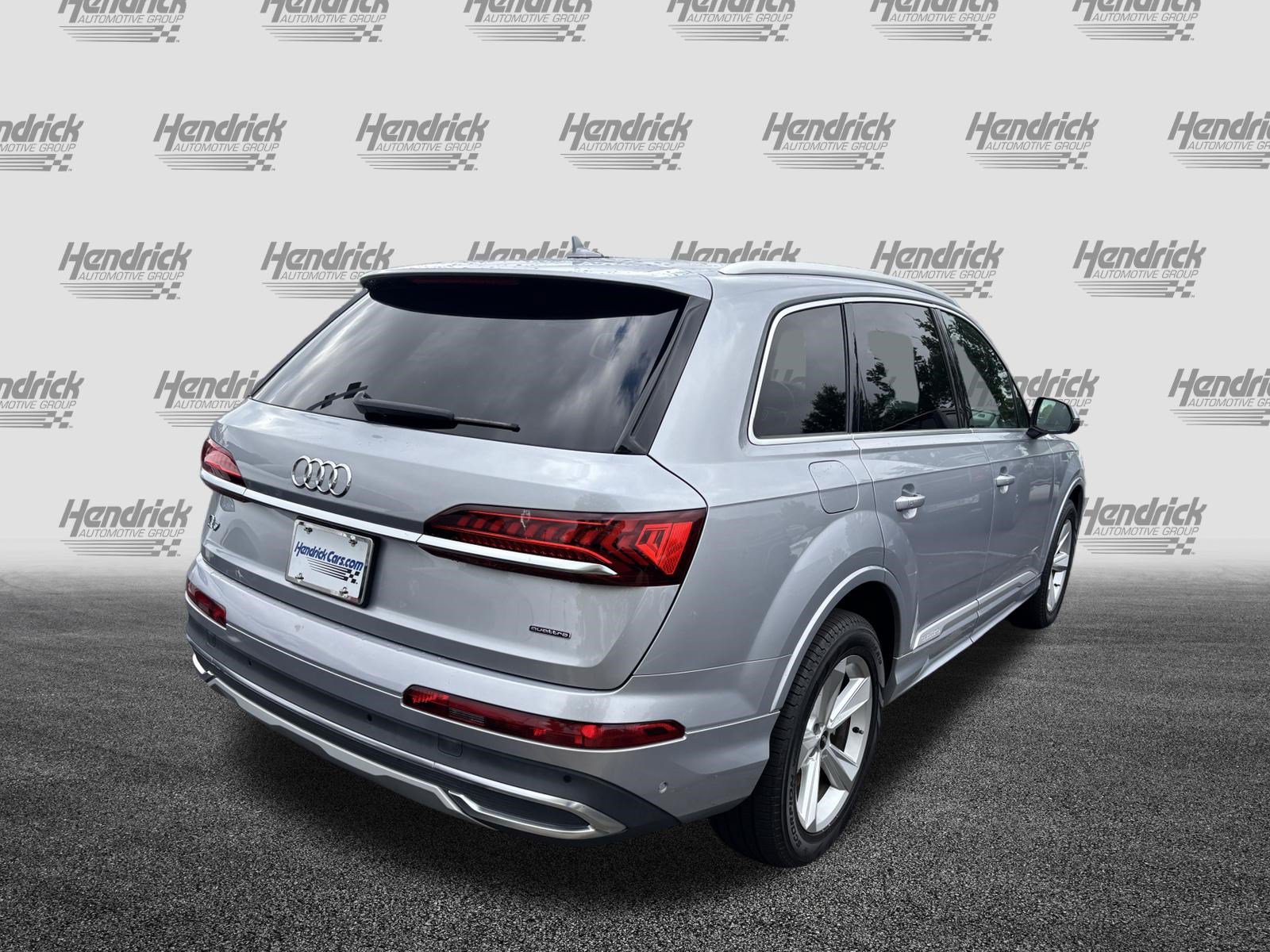 Used 2022 Audi Q7 2.0T Premium Plus w/ Premium Plus Package AWD/4WD image 10