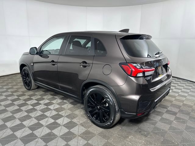 Used 2024 Mitsubishi Outlander Sport LE image 5