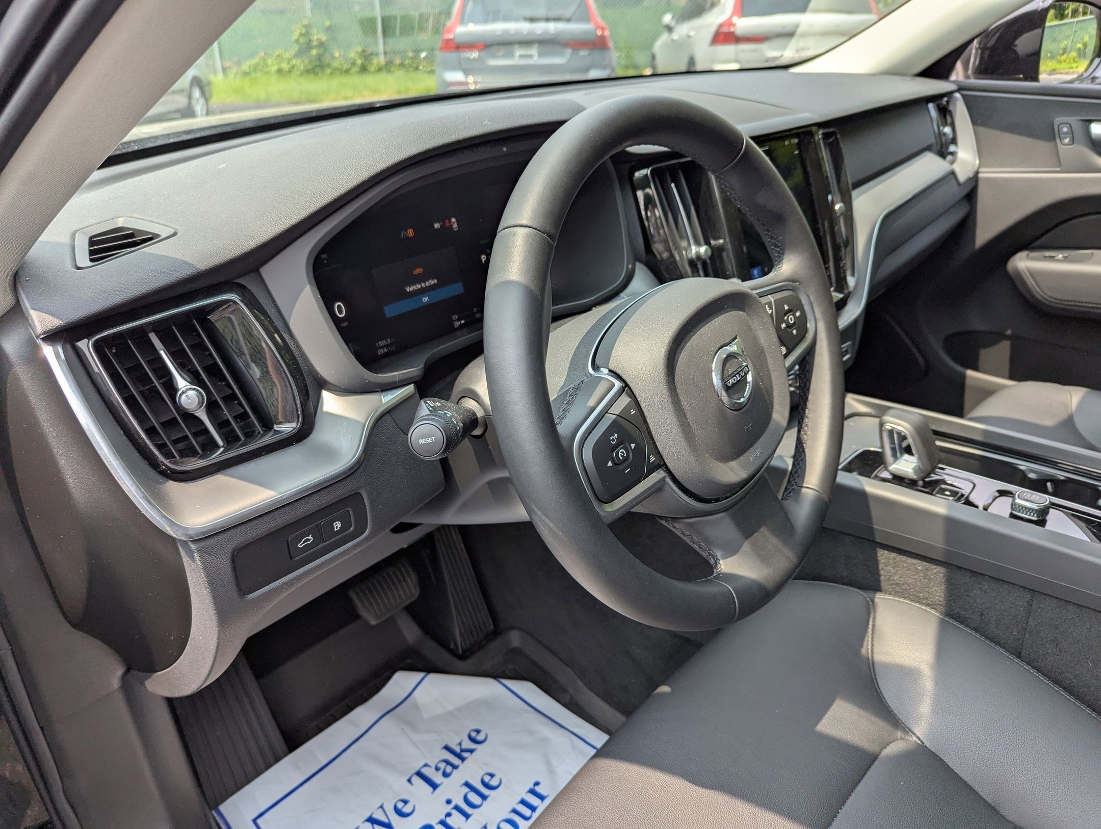 New 2025 Volvo XC60 T8 Core w/ Protection Package Premier image 7