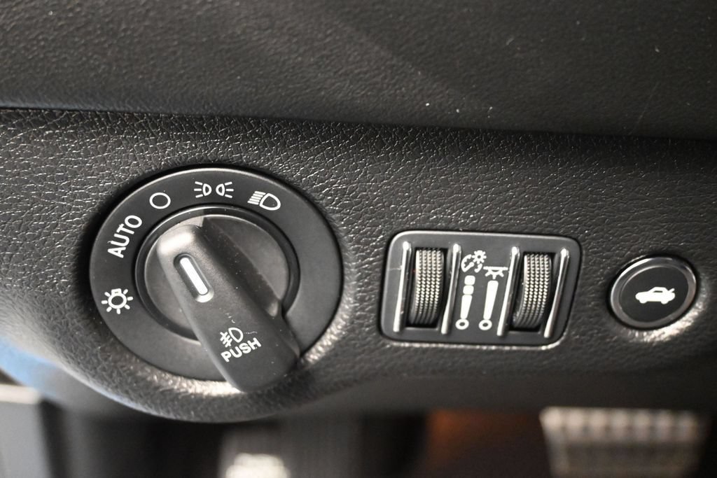 Used 2021 Dodge Charger R/T w/ Plus Group RWD image 12