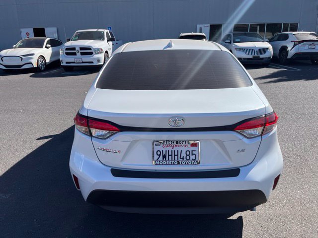 Used 2026 Toyota Corolla LE FWD image 4