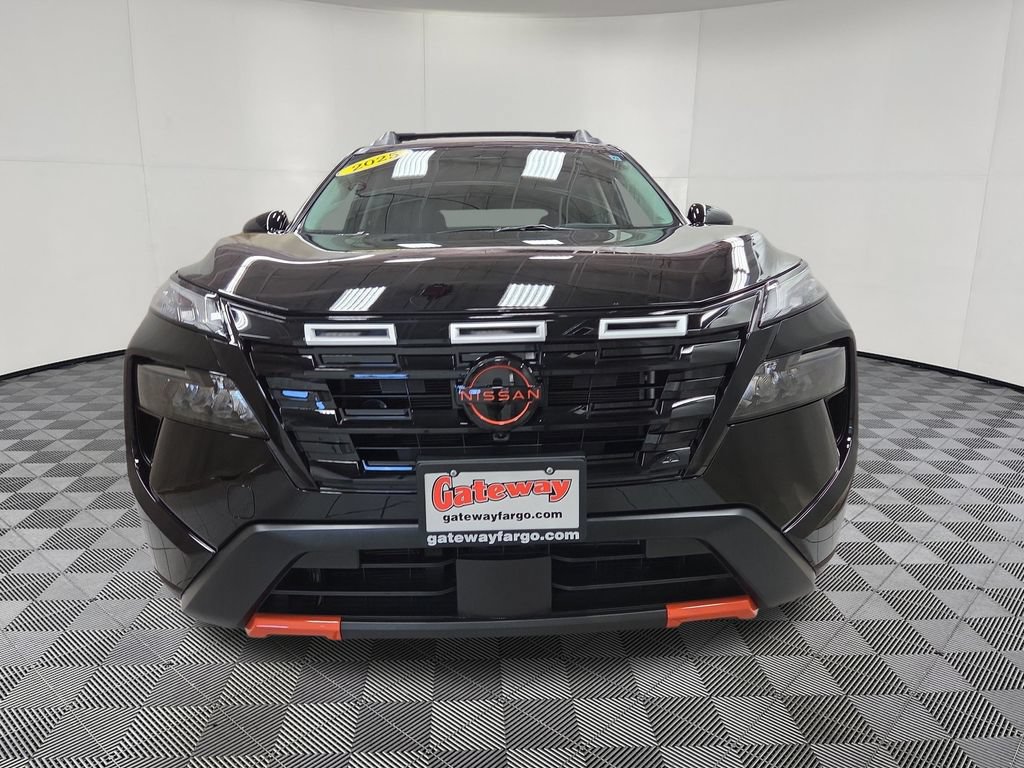 Used 2025 Nissan Rogue SV AWD/4WD image 5