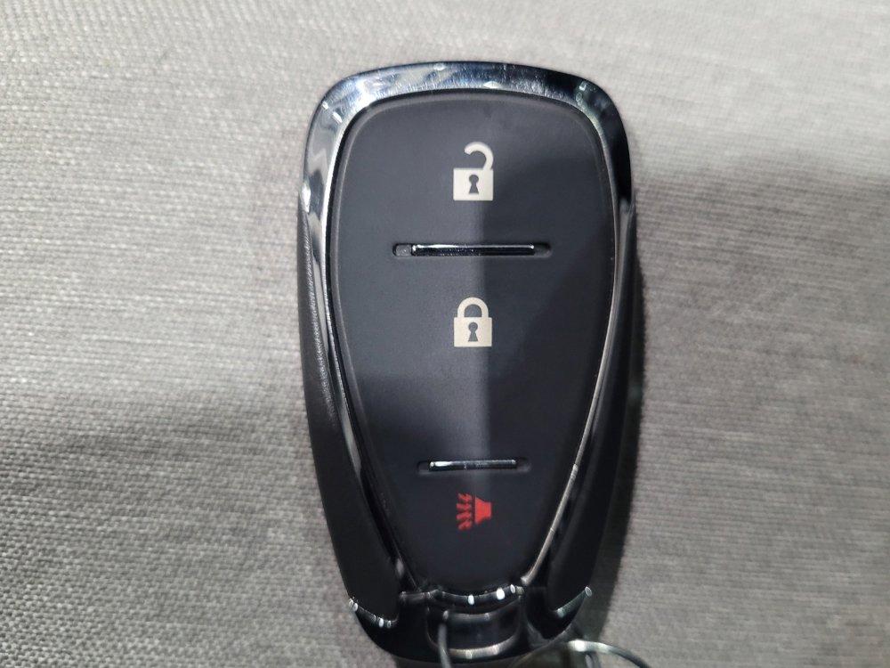 Used 2024 Chevrolet Equinox LS w/ LS Convenience Package image 32