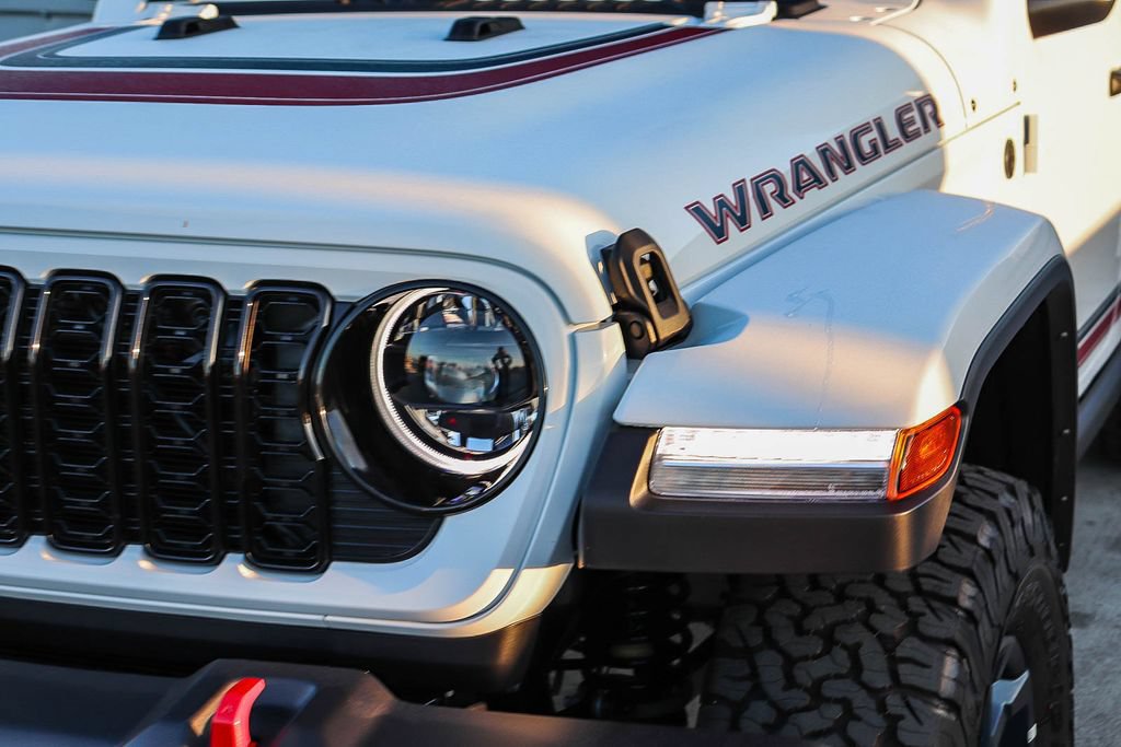 New 2026 Jeep Wrangler Unlimited Sport w/ Dual Top Group AWD/4WD image 5