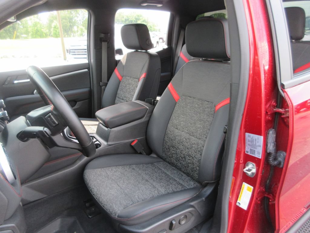 Certified 2023 Chevrolet Colorado Z71 w/ Z71 Convenience Package 2 AWD/4WD image 19