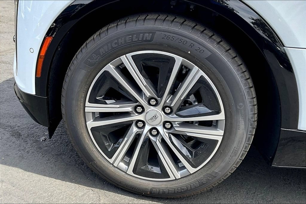 New 2026 Cadillac Lyriq Luxury w/ LPO, Floor Liner Package RWD image 10