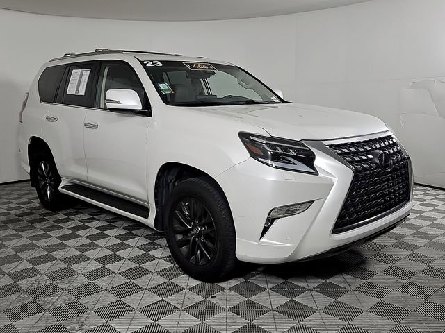 Used 2023 Lexus GX 460 Premium w/ Premium Package AWD/4WD image 3