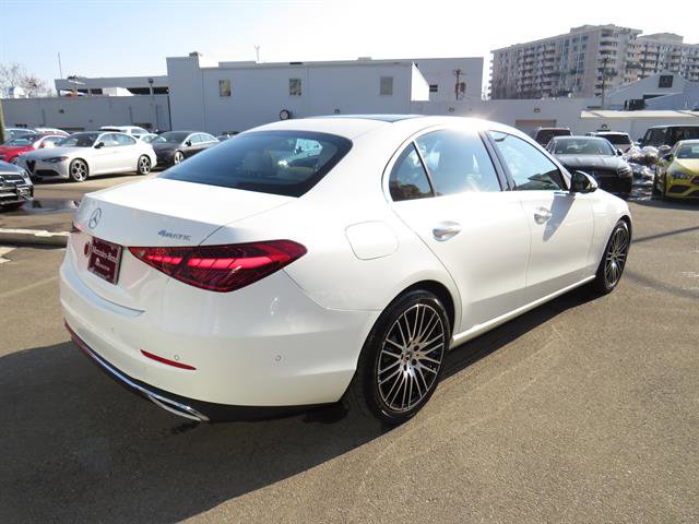 Used 2025 Mercedes-Benz C 300 4MATIC Sedan image 4