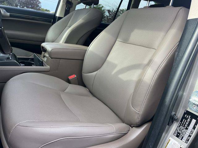 Certified 2023 Lexus GX 460 Premium AWD/4WD image 34
