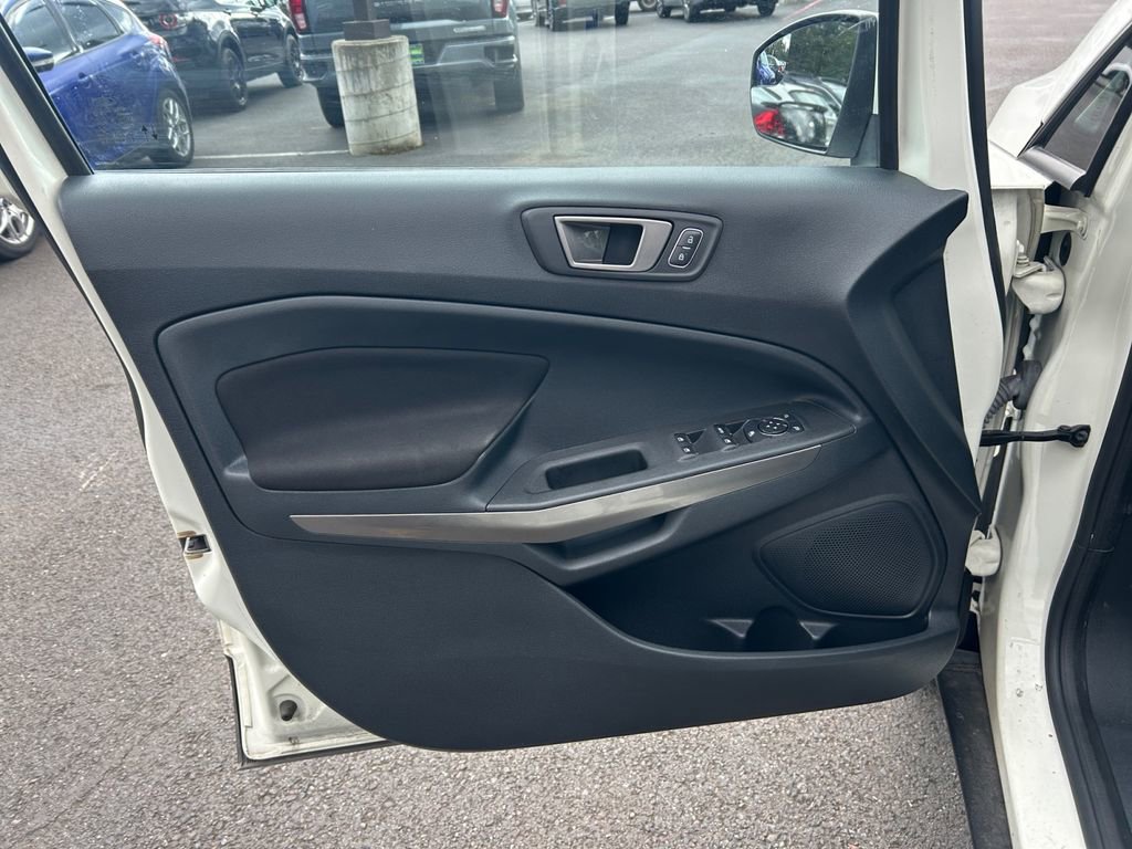 Used 2020 Ford EcoSport SE FWD image 21