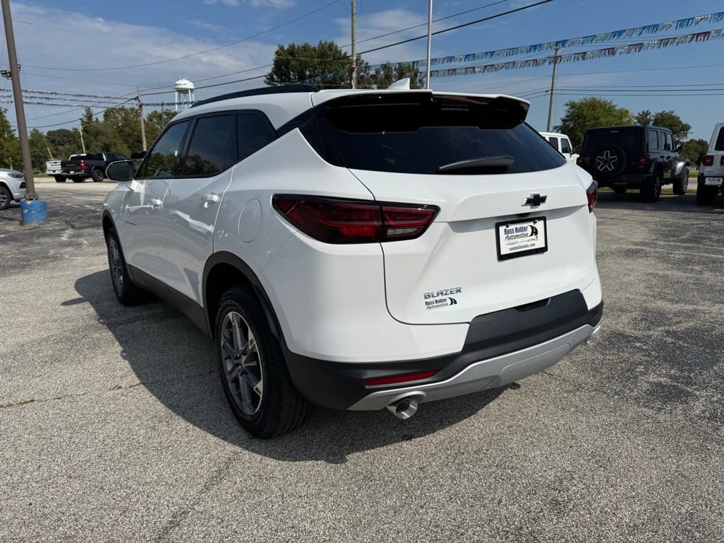 Used 2023 Chevrolet Blazer LT w/ Convenience Package image 4