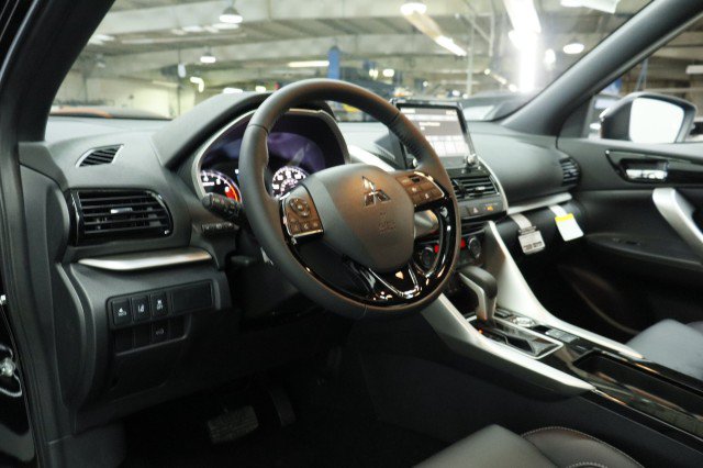 New 2026 Mitsubishi Eclipse Cross SEL AWD/4WD image 5