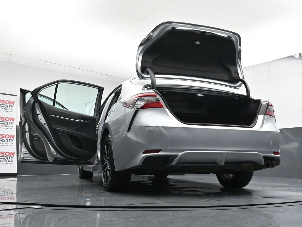 Used 2022 Toyota Camry SE image 48