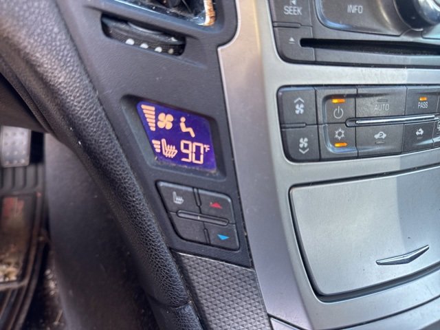 Used 2013 Cadillac CTS Luxury image 16