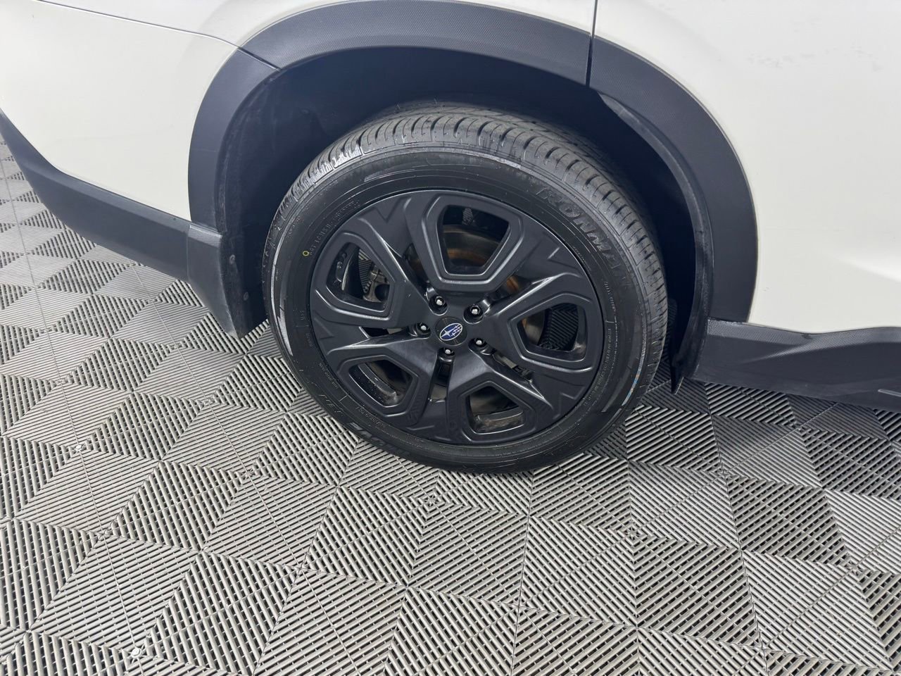 Used 2024 Subaru Ascent Onyx Edition Limited w/ Popular Package Onyx image 37