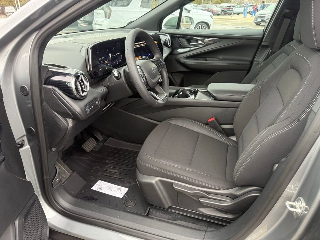 New 2026 Chevrolet Blazer EV LT w/ Midnight/Sport Edition image 12