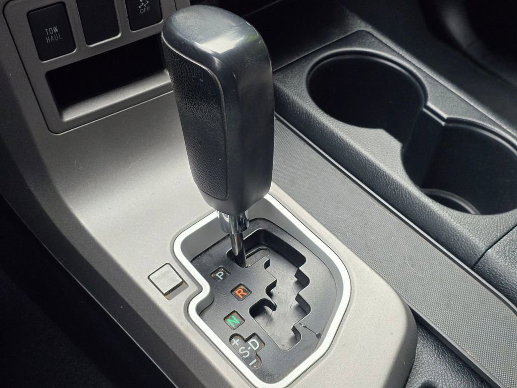 Used 2012 Toyota Tundra 4x4 Double Cab image 34