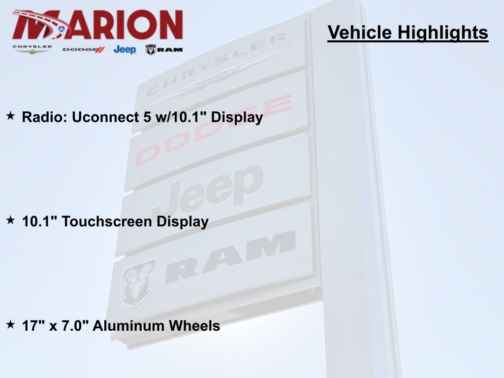 Used 2023 Chrysler Pacifica Touring-L FWD image 6
