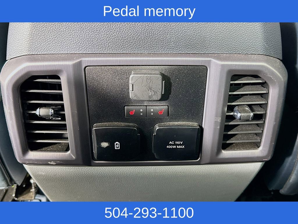 Used 2022 Ford F350 Limited image 26