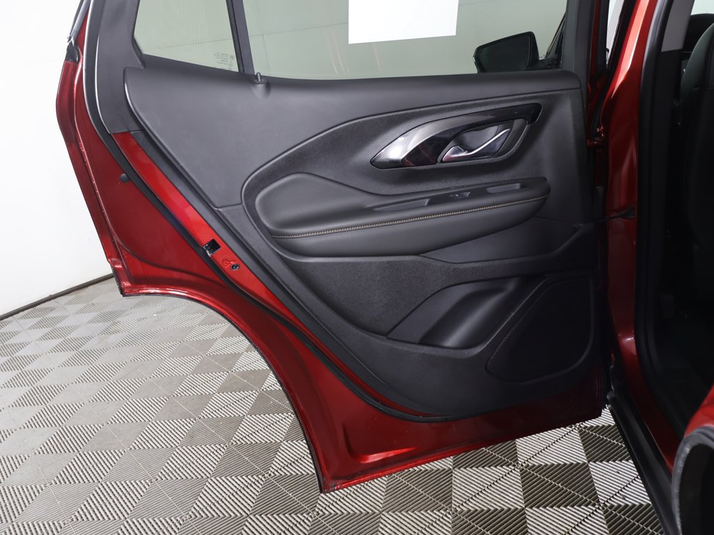 Used 2024 GMC Terrain AT4 w/ LPO, Floor Liner Package AWD/4WD image 25