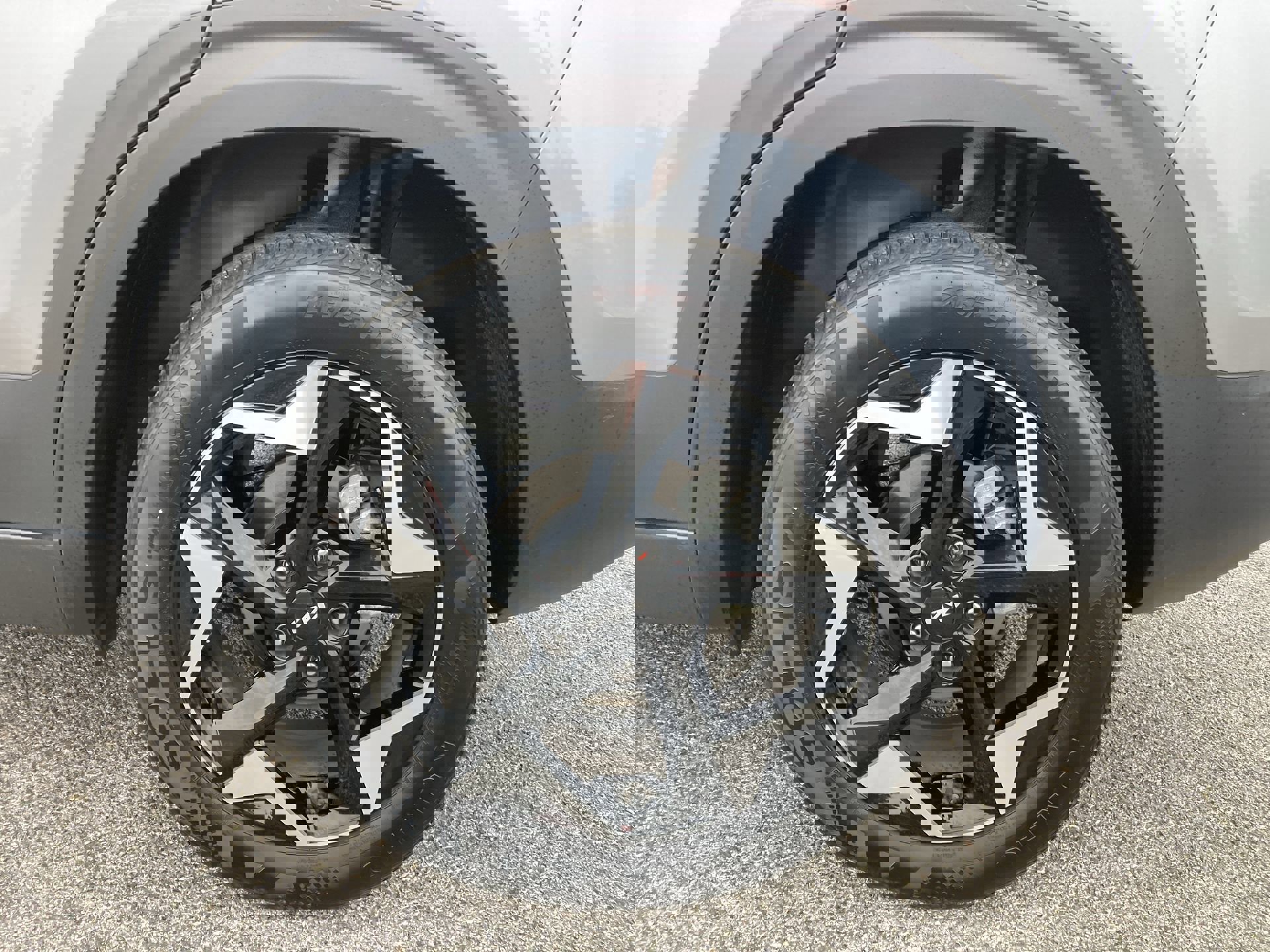 Used 2025 Kia Seltos S image 19