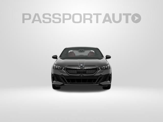 New 2027 BMW 550e xDrive image 2