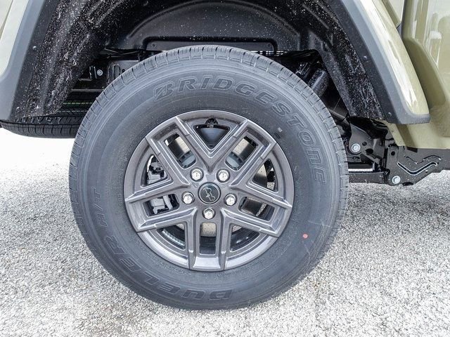 New 2026 Jeep Gladiator Sport AWD/4WD image 27