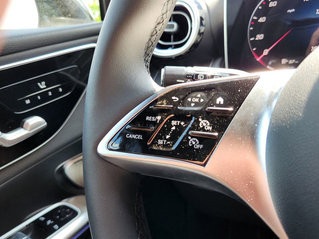 Used 2020 Mercedes-Benz GLC 300 4MATIC image 33