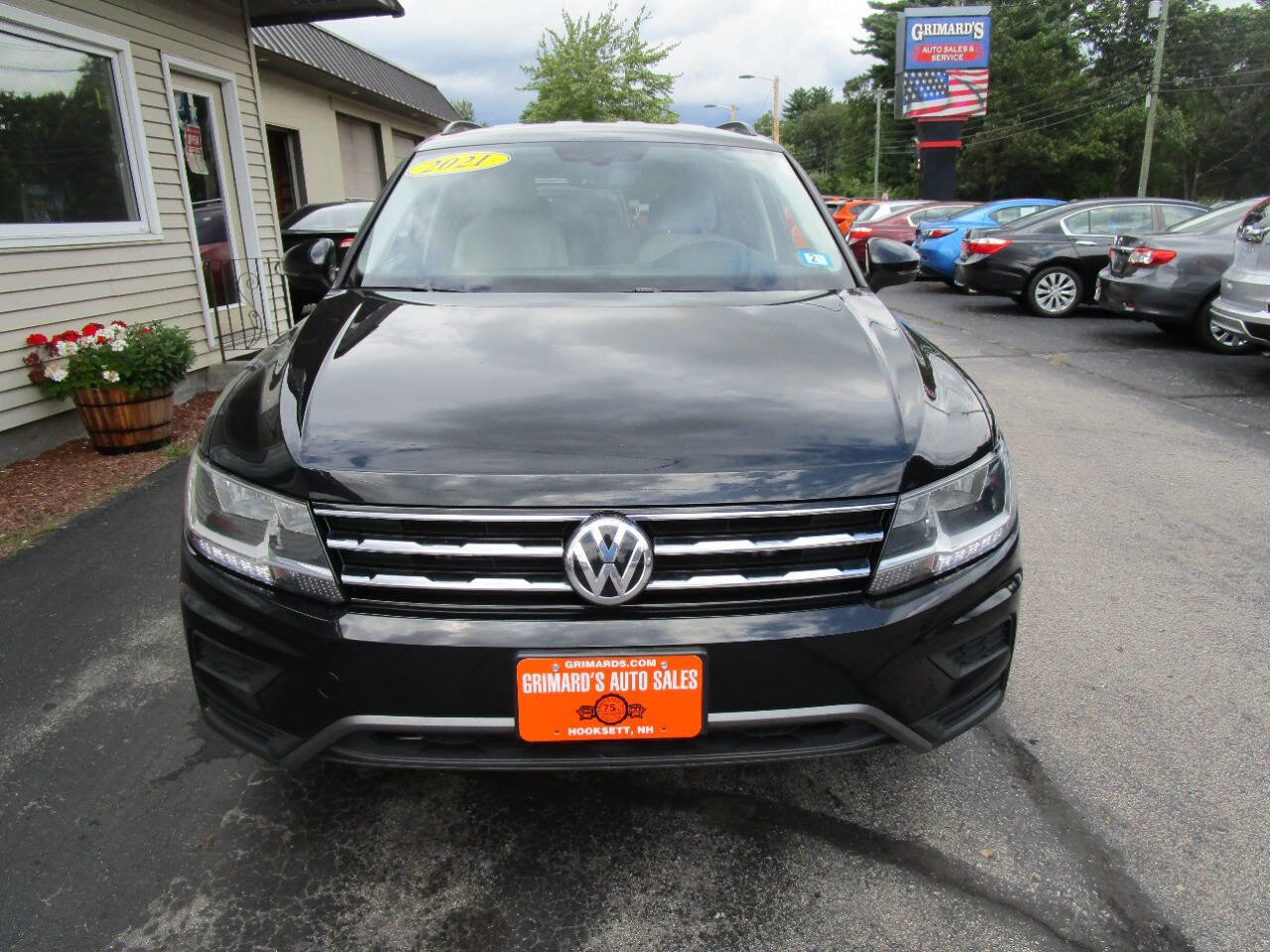 Used 2021 Volkswagen Tiguan SE image 15