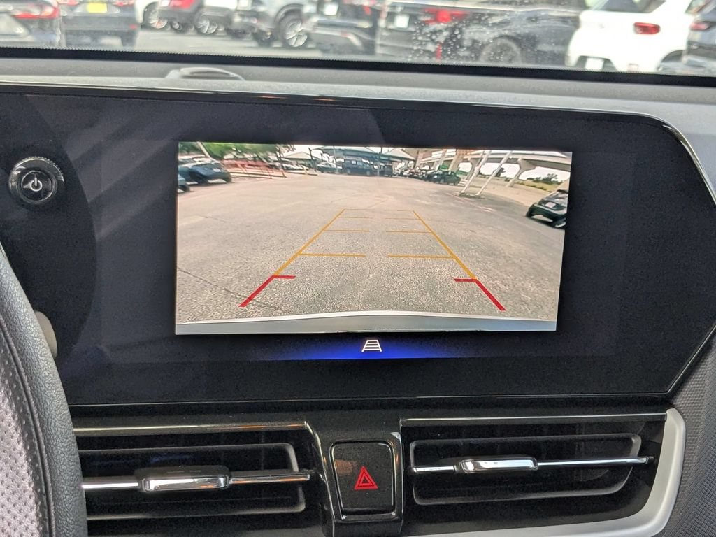 Used 2025 Chevrolet TrailBlazer LT AWD/4WD image 19