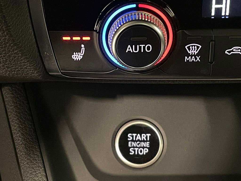 Used 2025 Audi Q3 2.0T Premium w/ Convenience Package image 33