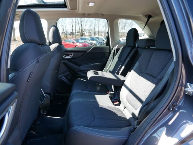 Used 2023 Subaru Forester Premium image 11