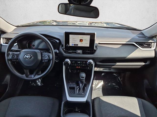 Used 2024 Toyota RAV4 XLE FWD image 17
