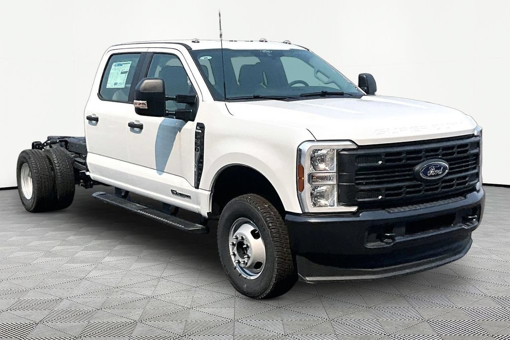 New 2026 Ford F350 XL AWD/4WD image 1