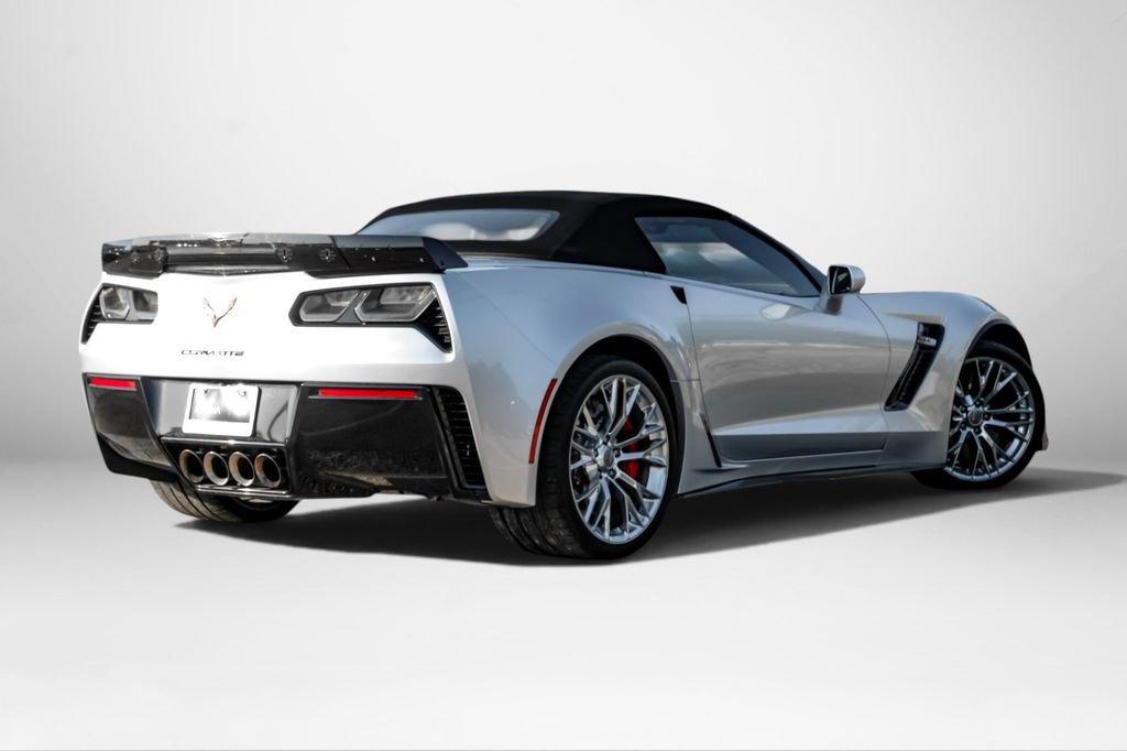 Used 2018 Chevrolet Corvette Z06 RWD image 8