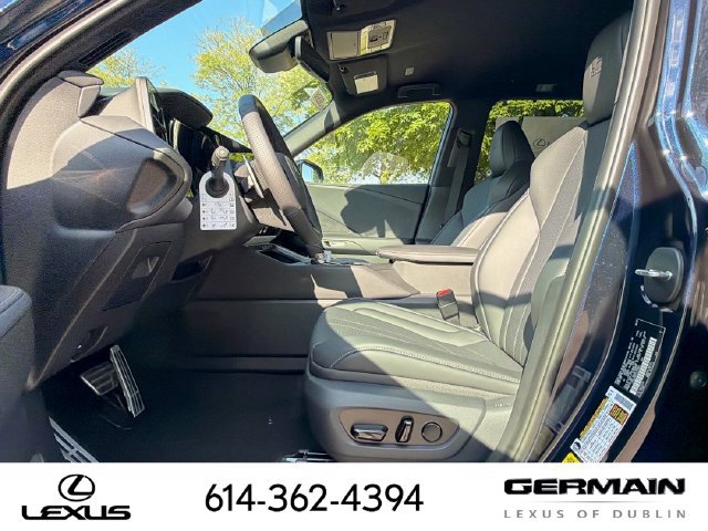 New 2026 Lexus TX 500h AWD w/ Technology Package image 18