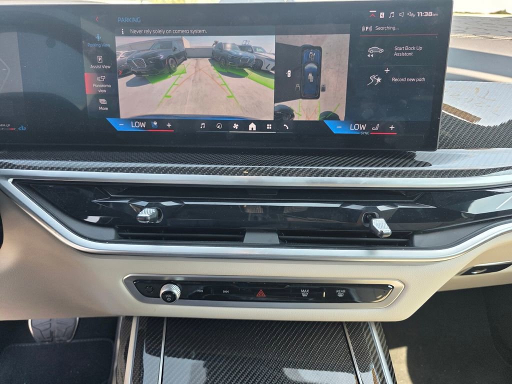 Certified 2025 BMW X7 M60i image 25