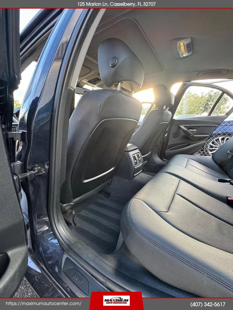 Used 2016 BMW 320i Sedan RWD image 16