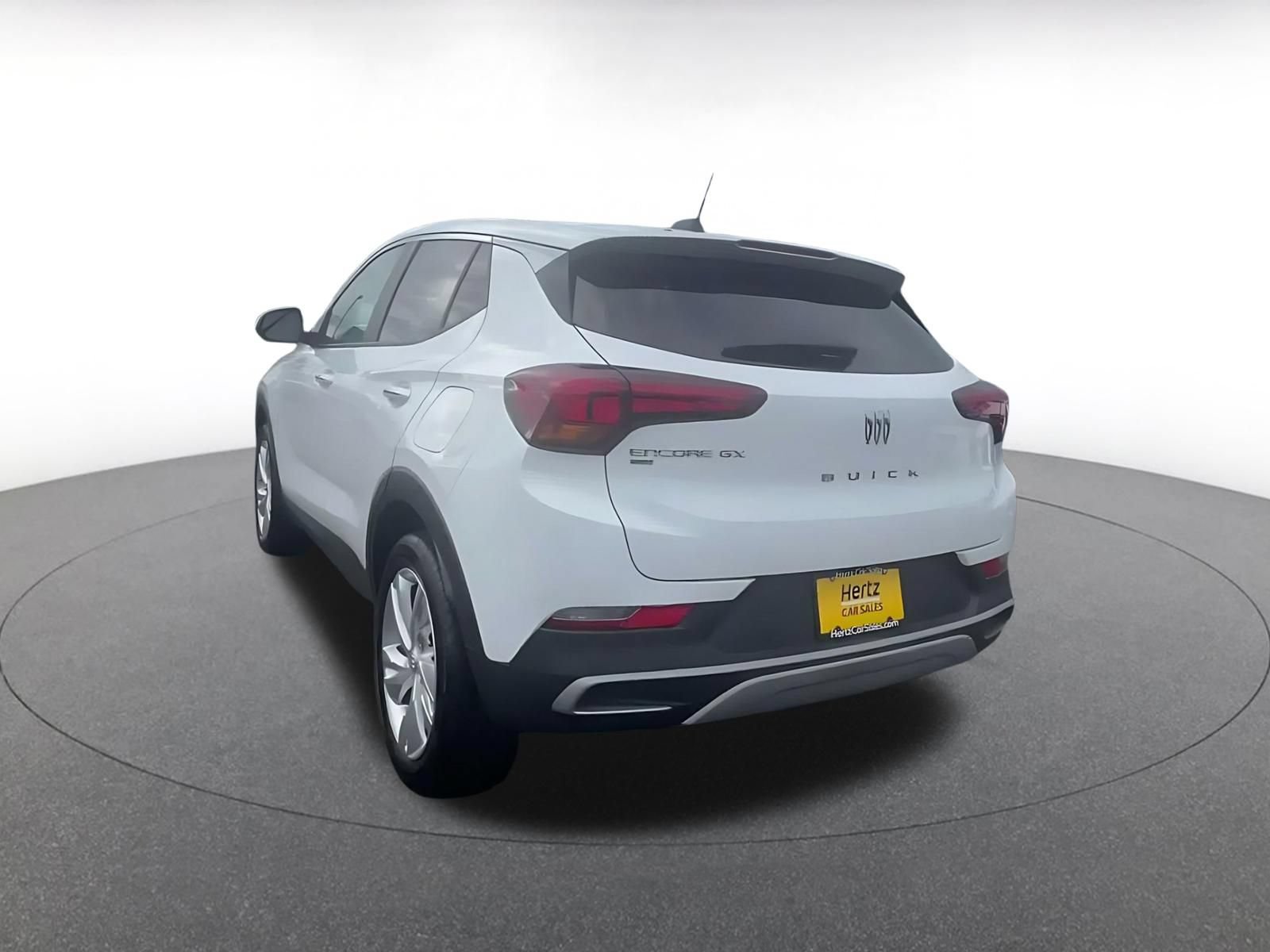 Used 2025 Buick Encore GX Preferred AWD/4WD image 10