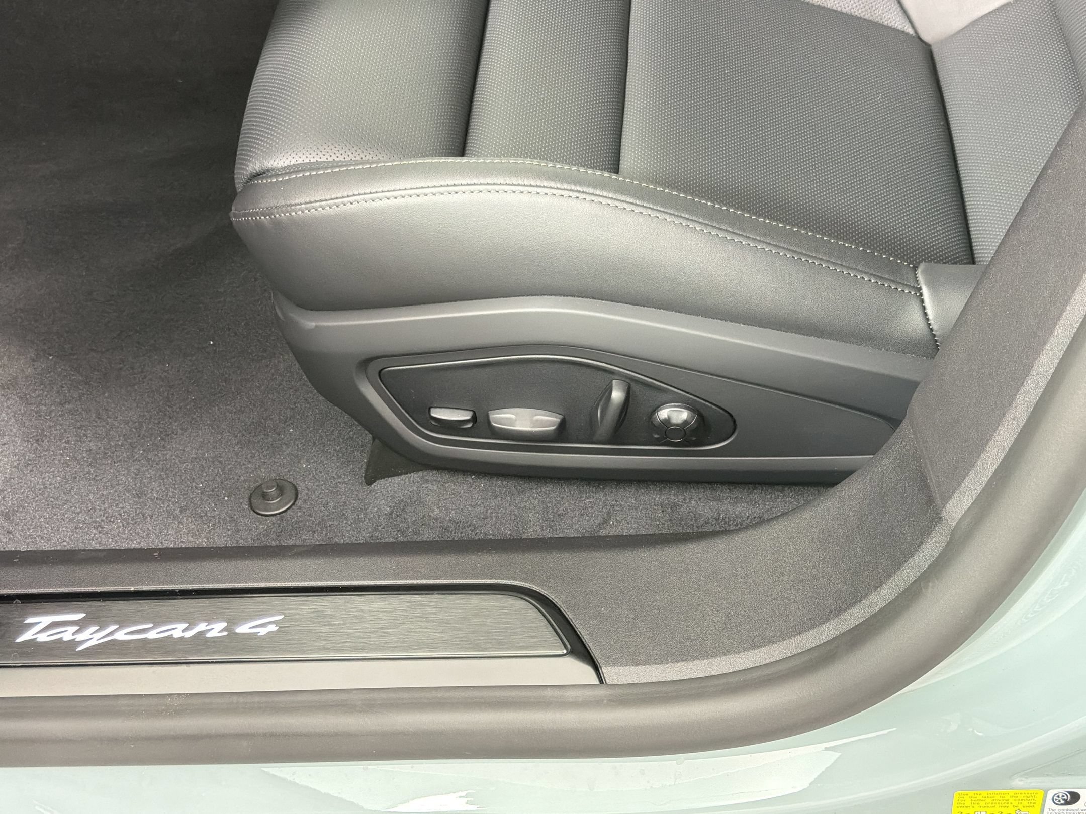 New 2026 Porsche Taycan AWD/4WD image 13