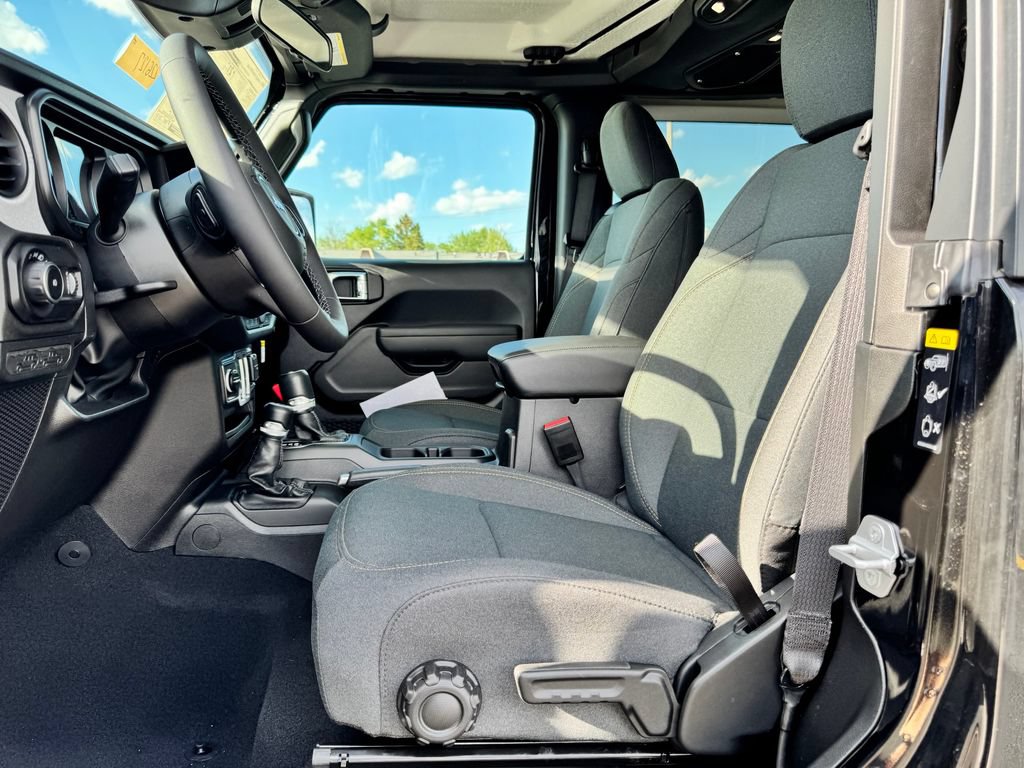 New 2026 Jeep Wrangler Sport AWD/4WD image 14