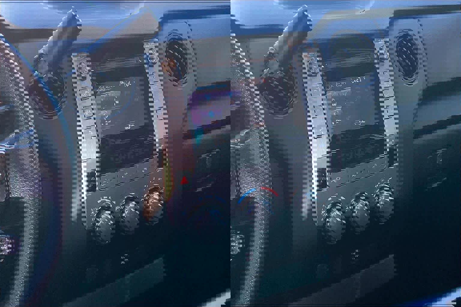 Used 2019 Toyota Tundra SR image 6