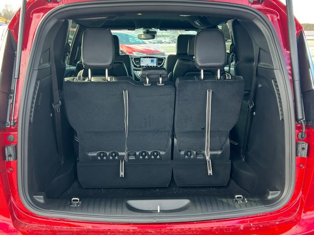 New 2026 Chrysler Pacifica Select image 38