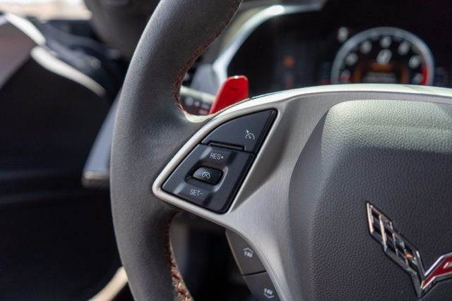 Used 2019 Chevrolet Corvette Z06 RWD image 17