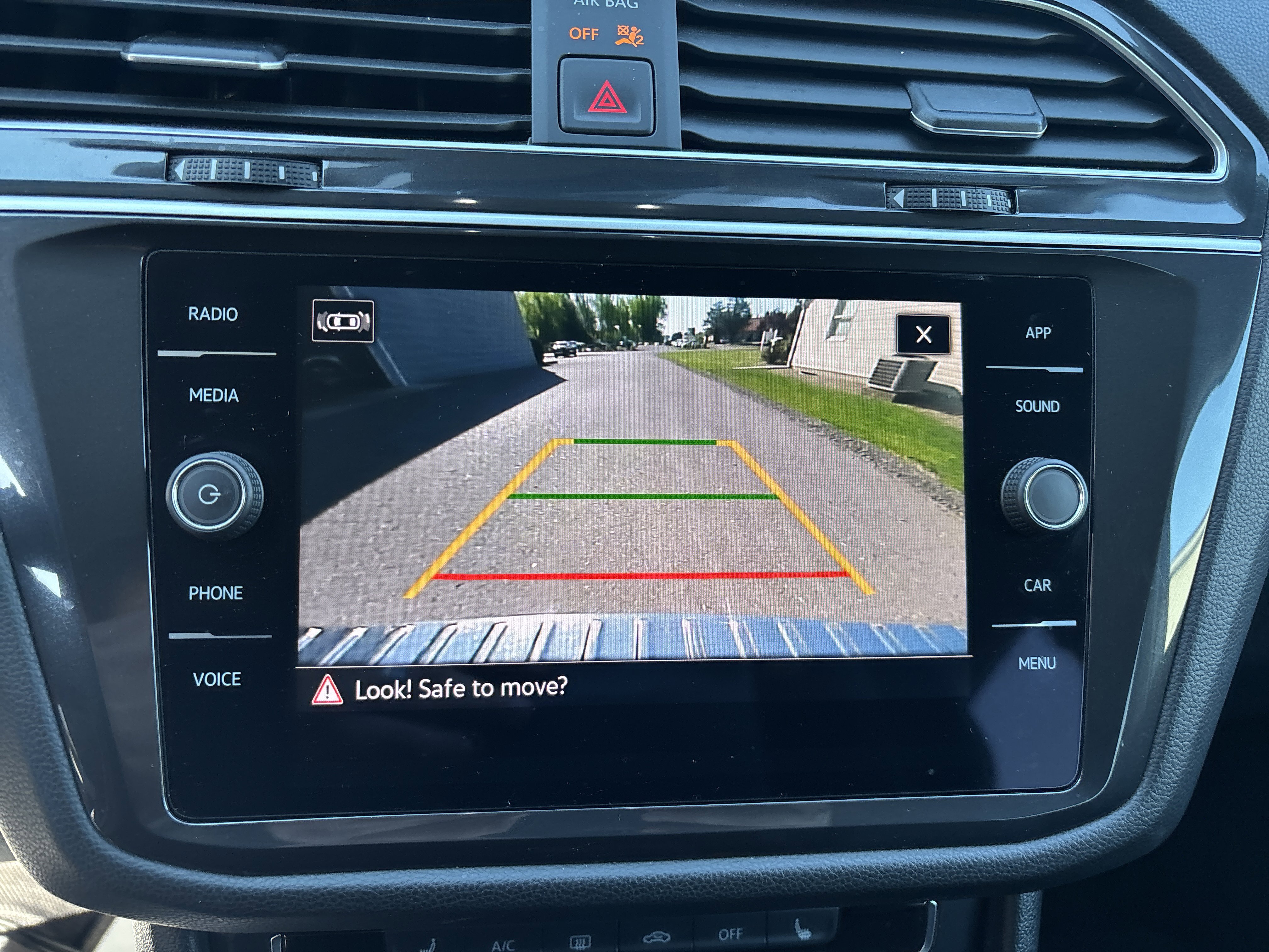 Used 2024 Volkswagen Tiguan Wolfsburg Edition AWD/4WD image 27