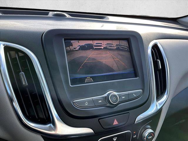 Used 2021 Chevrolet Equinox LS image 23