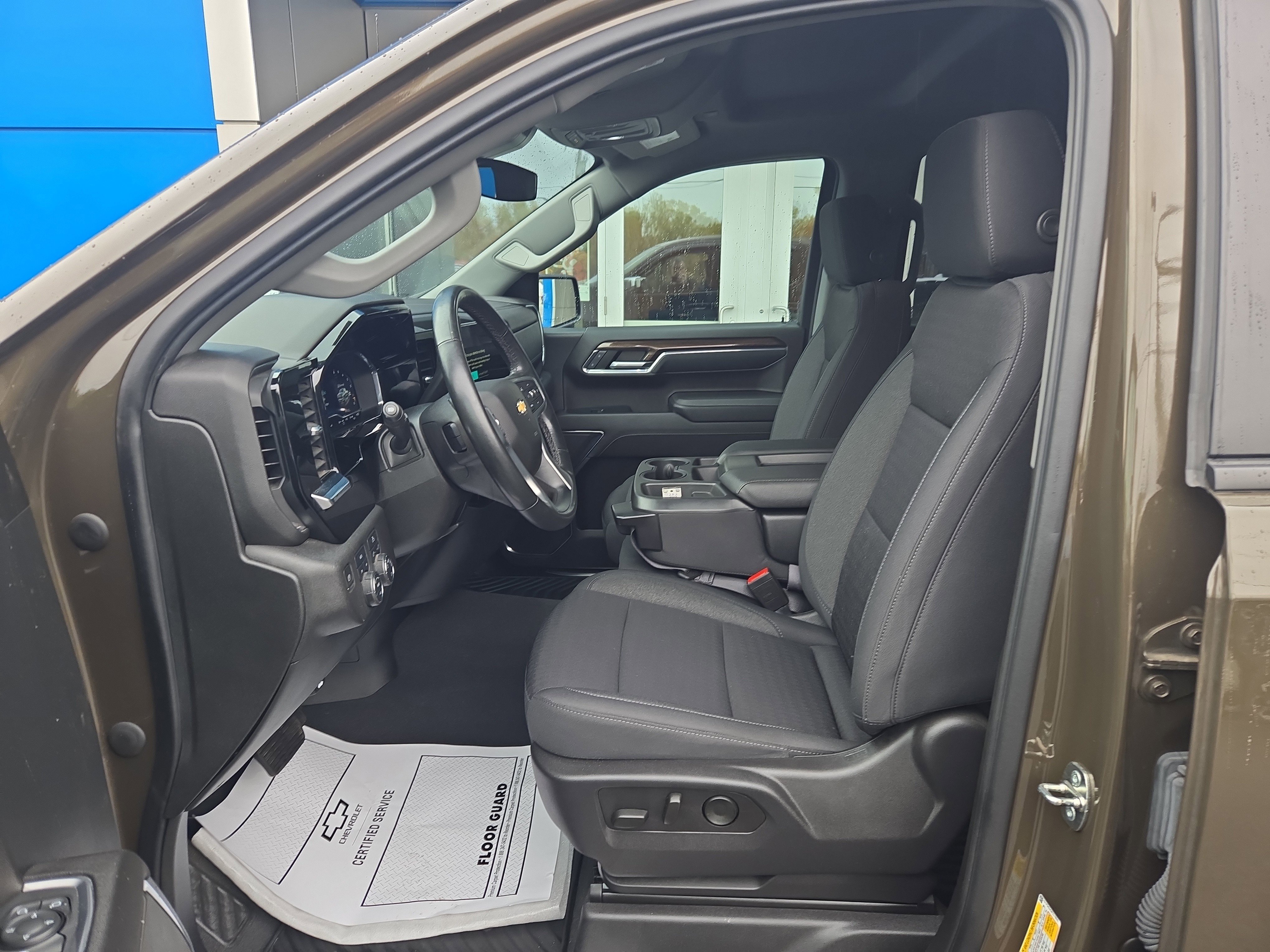 Certified 2023 Chevrolet Silverado 1500 LT image 8