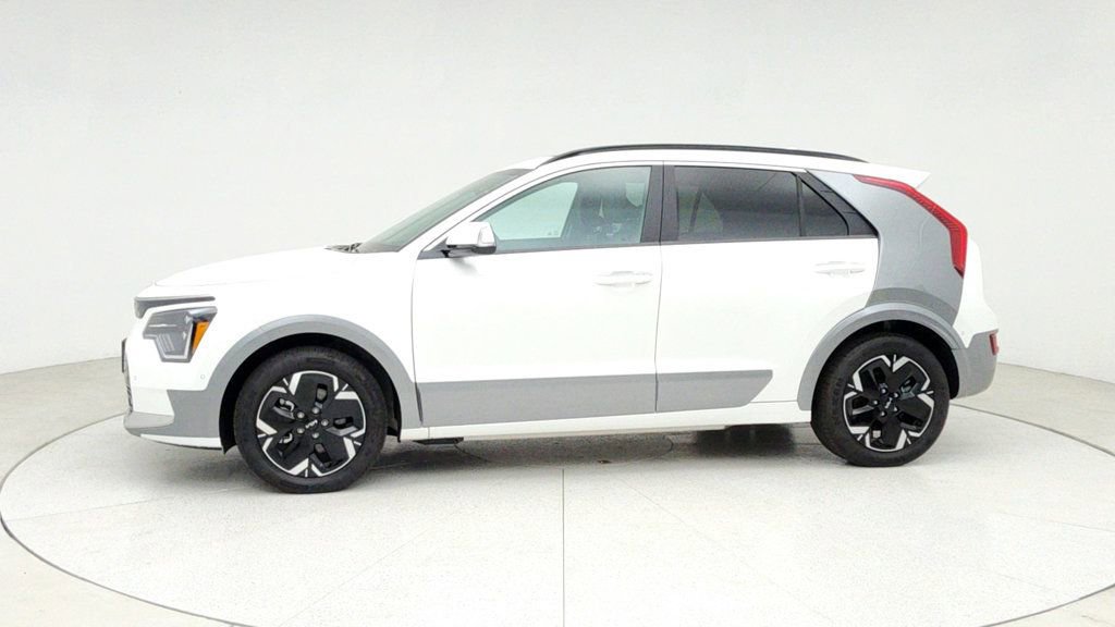 Used 2024 Kia Niro Wave w/ Wave Preserve Package image 8