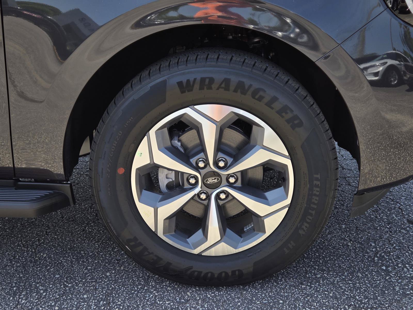 New 2027 Ford Expedition Active RWD image 5