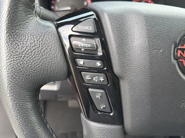 Certified 2022 Nissan Frontier PRO-4X w/ Pro-4X Premium Package AWD/4WD image 25